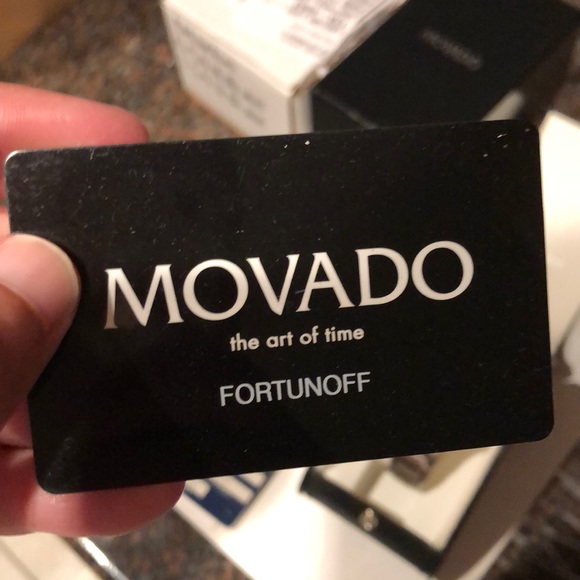 Movado silver watch - Picture 8 of 9